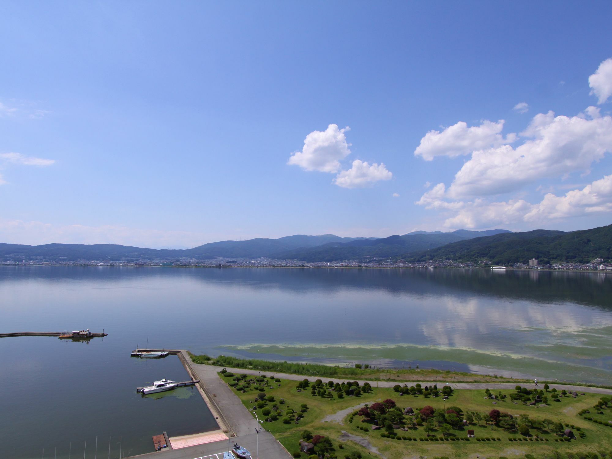 Suwa Lakeside Hotel Экстерьер фото