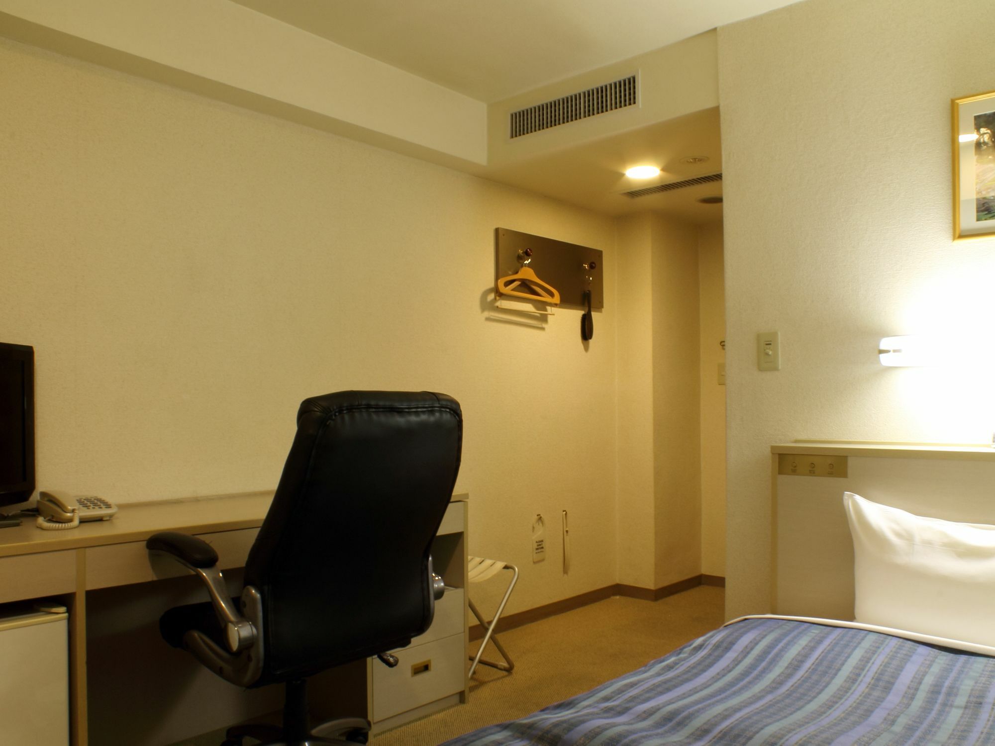 Suwa Lakeside Hotel Экстерьер фото